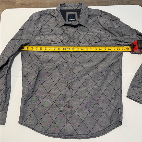 Prana Gray Diamond Pattern Shirt - Picture 4 of 7